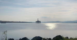 OIl Rig in for repair Cromarty Firth