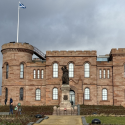 Caths Inverness Tours Inverness castle